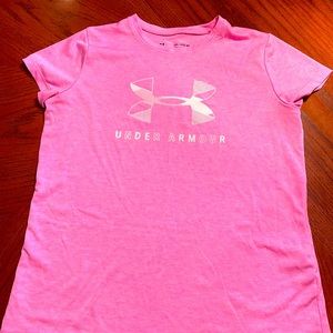 Girls Under Armour, YXL, pink tshirt